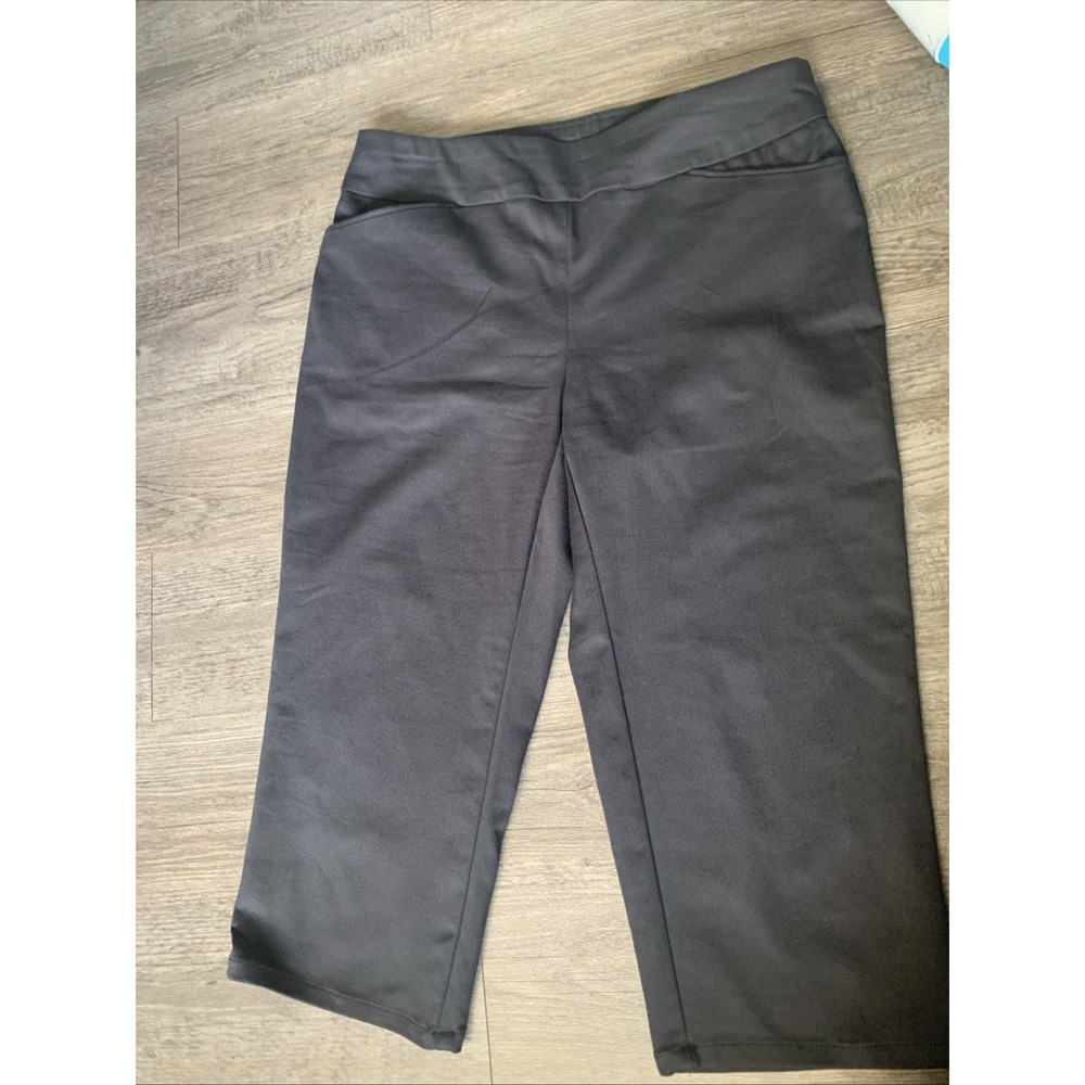 Croft & Barrow Pants Womens 10P PETITE Black Effortless Stretch Capri Pull On